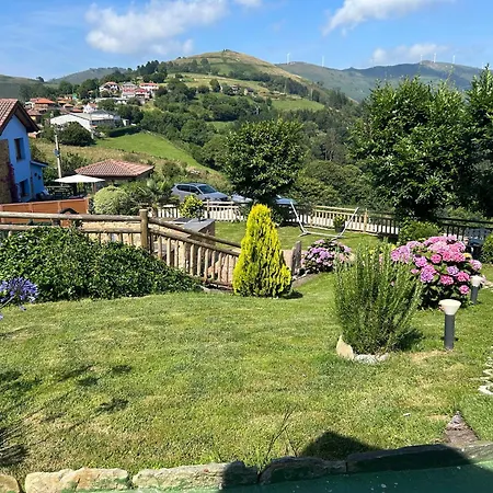 Complejo Turistico Rural Caleacabo Villa Biescas (Asturias)